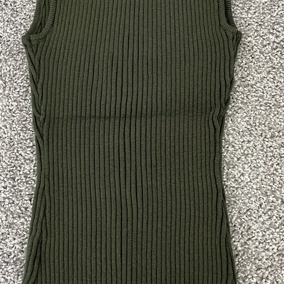Olive Green Ribbed Knit Tank Top Size Small - Picture 3 of 3